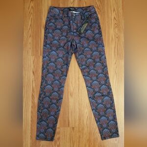 Bebe Tiara Heartbreaker Skinny Pants